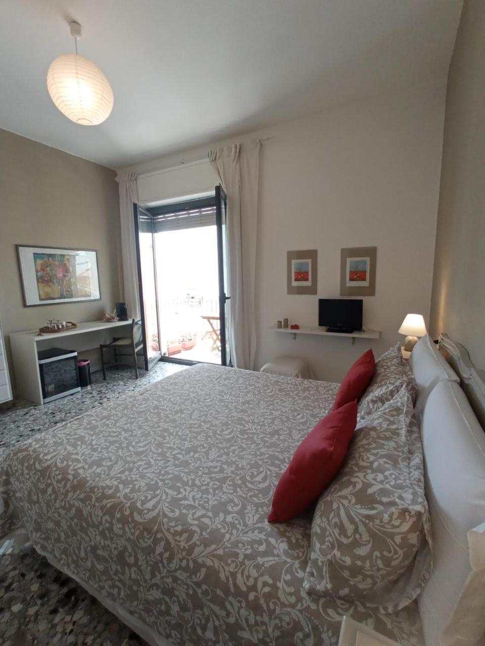 Myhouse 호텔 올비아 외부 사진